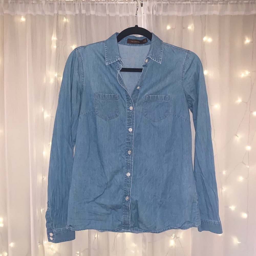 THE LIMITED Chambray Button-Down Shirt 👕 NWOT
